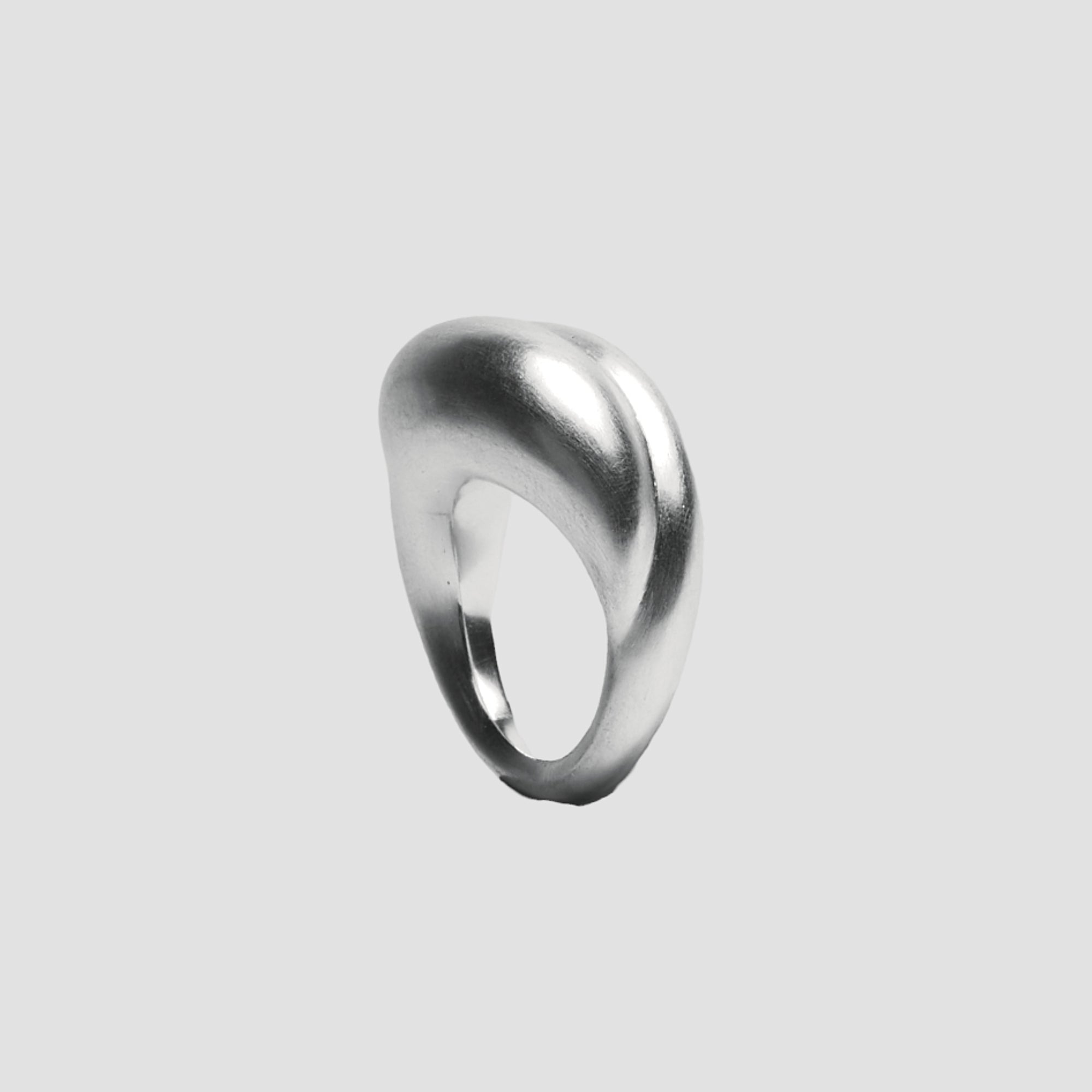 Gazelle Ring 02 - Handmade in 925 Silver